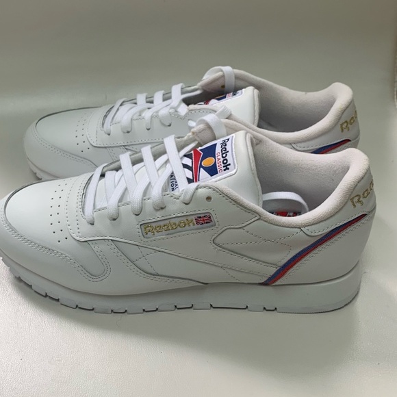 BNIB REEBOK Classic Leather World Flag Sneaker, 8M - Picture 2 of 16
